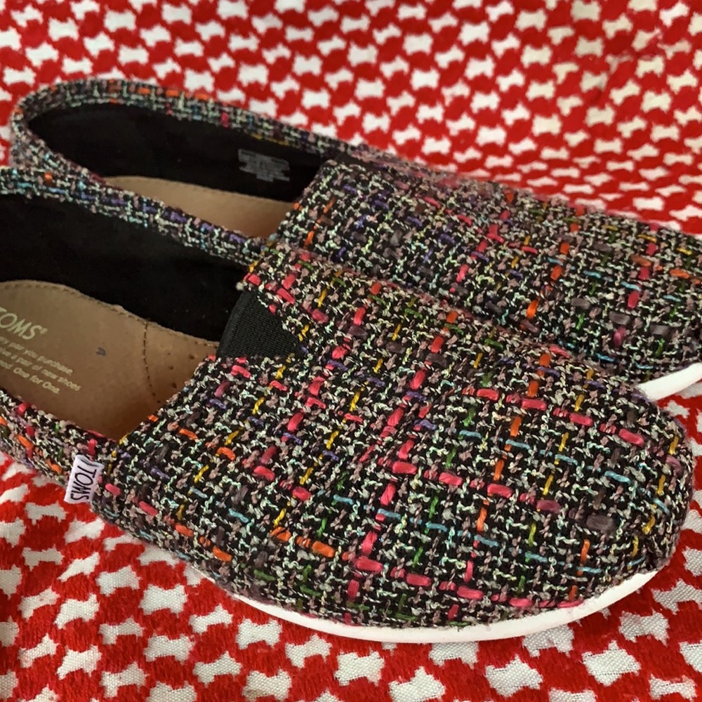 TOMS multicolor fabric slip on flats